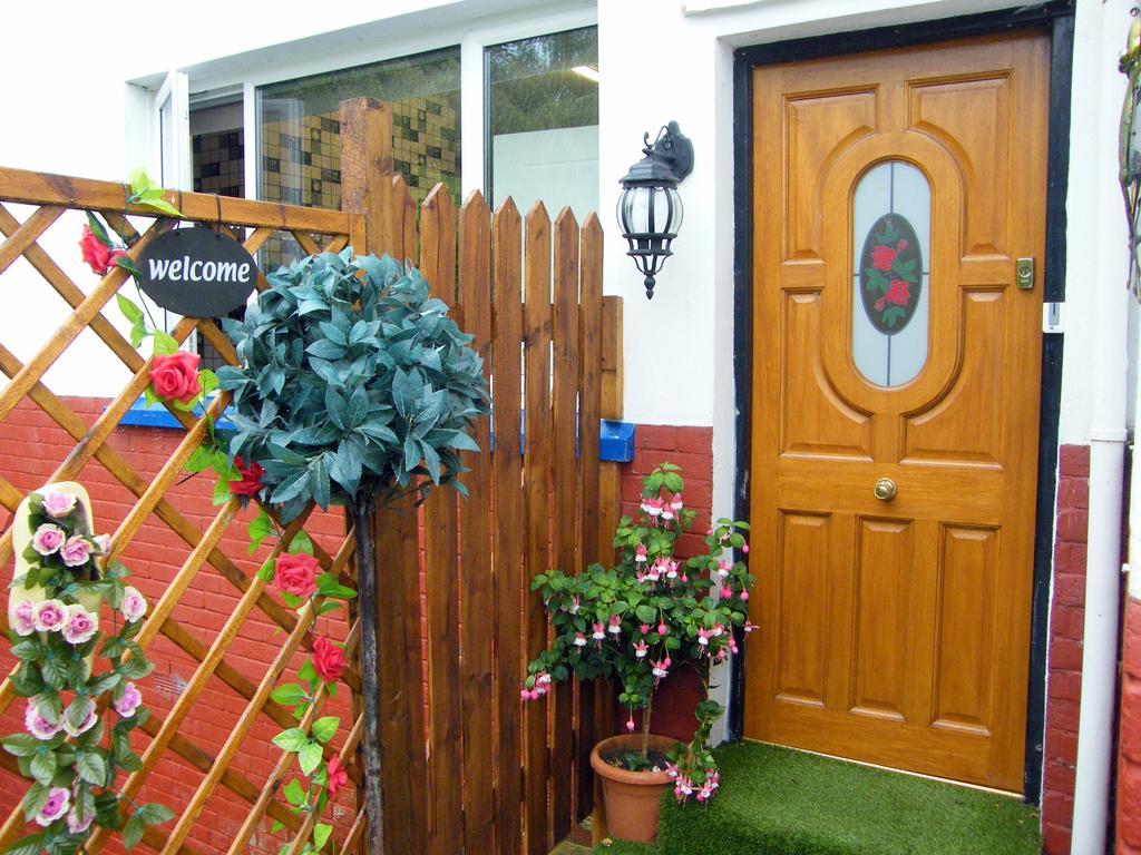 Royal Yeoman B&B Frampton  Exterior photo