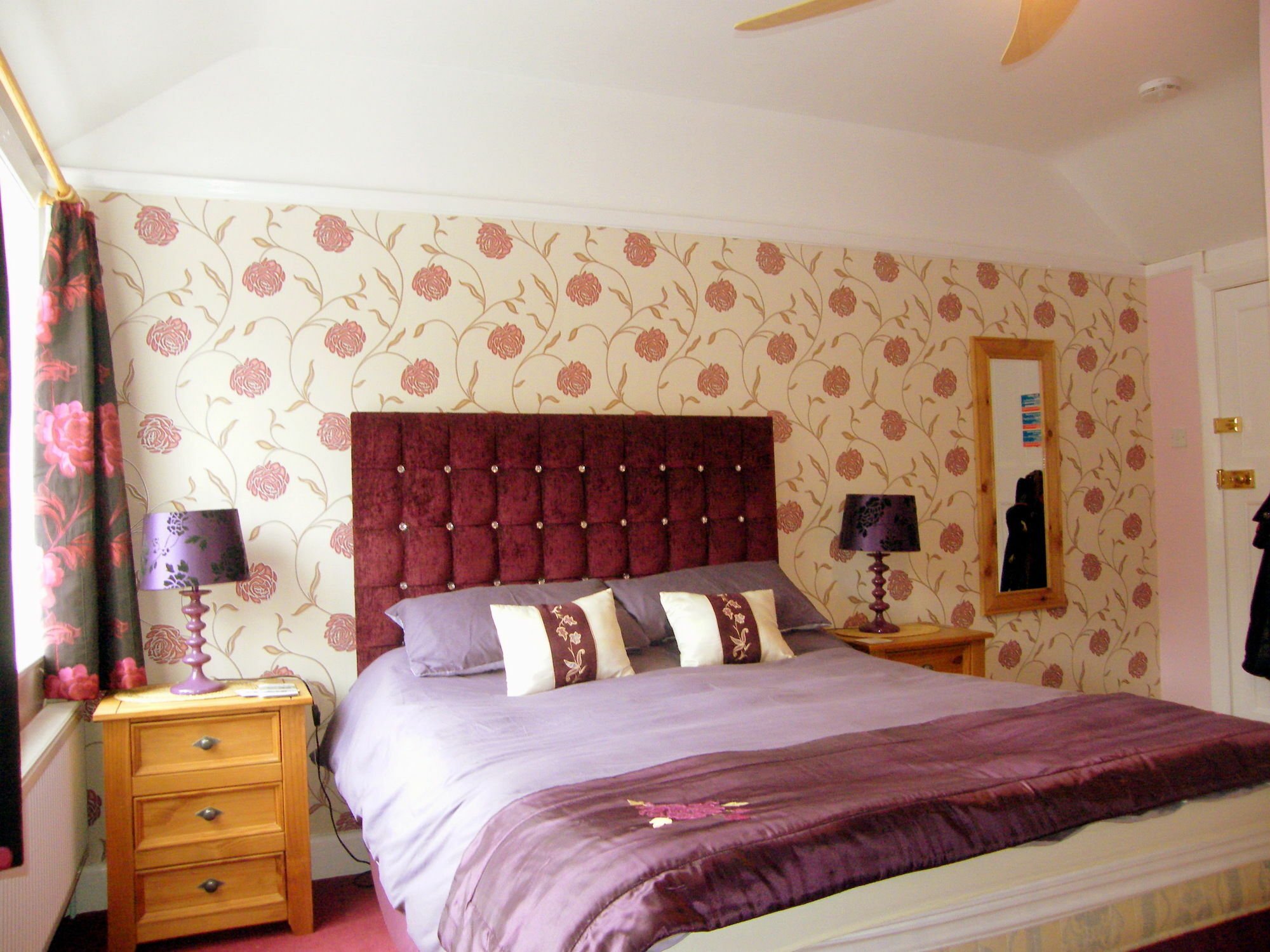 Royal Yeoman B&B Frampton  Exterior photo